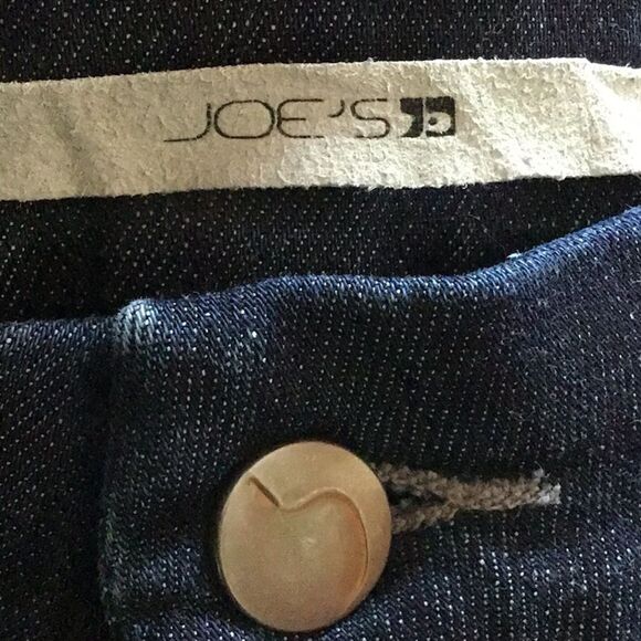 Joe’s Jeans Muse Style Perry Wash Bootcut Jeans - Picture 11 of 16